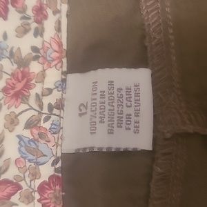 Ladies dressbarn shorts